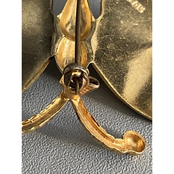 Spain Damascene Butterfly Brooch Signed Gold Tone Yellow Enamel Pin Red Head - Picture 10 of 11